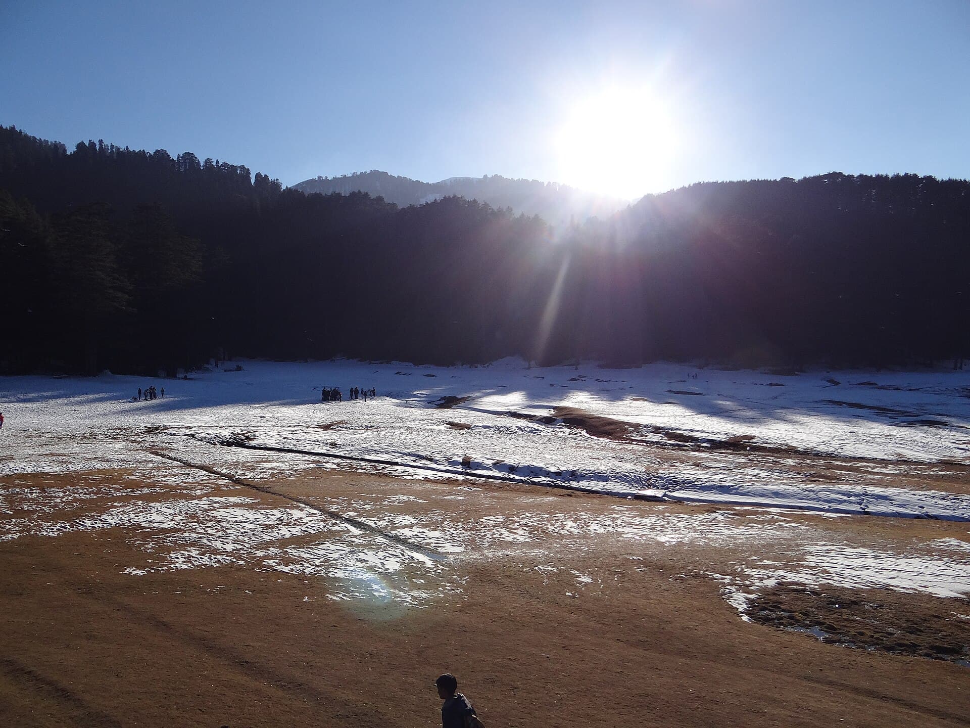 Sunny snowy in Dalhousie, India